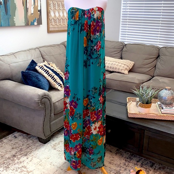 Amazing maxi dress Size Small - Picture 1 of 6